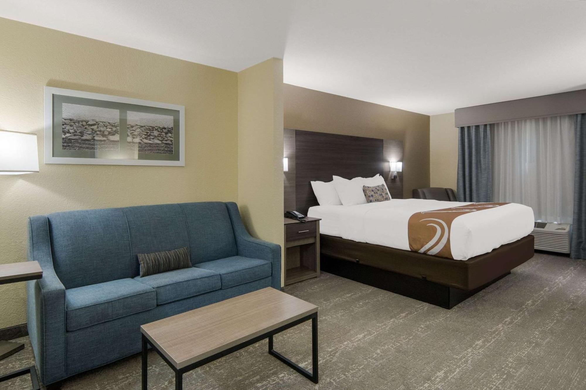 Quality Inn & Suites Roanoke - Fort Worth North Kültér fotó
