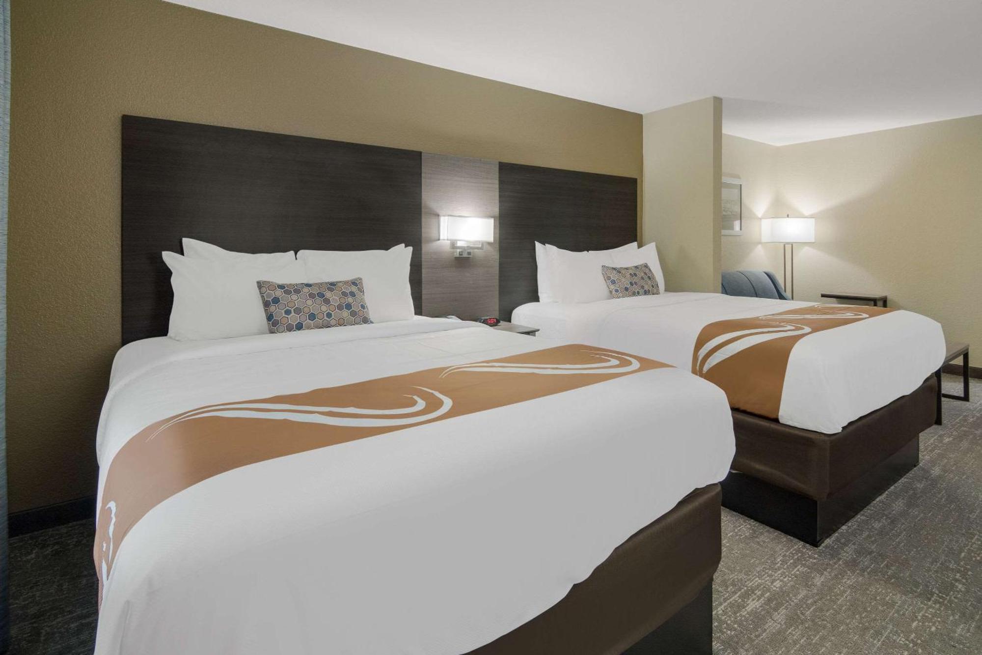 Quality Inn & Suites Roanoke - Fort Worth North Kültér fotó