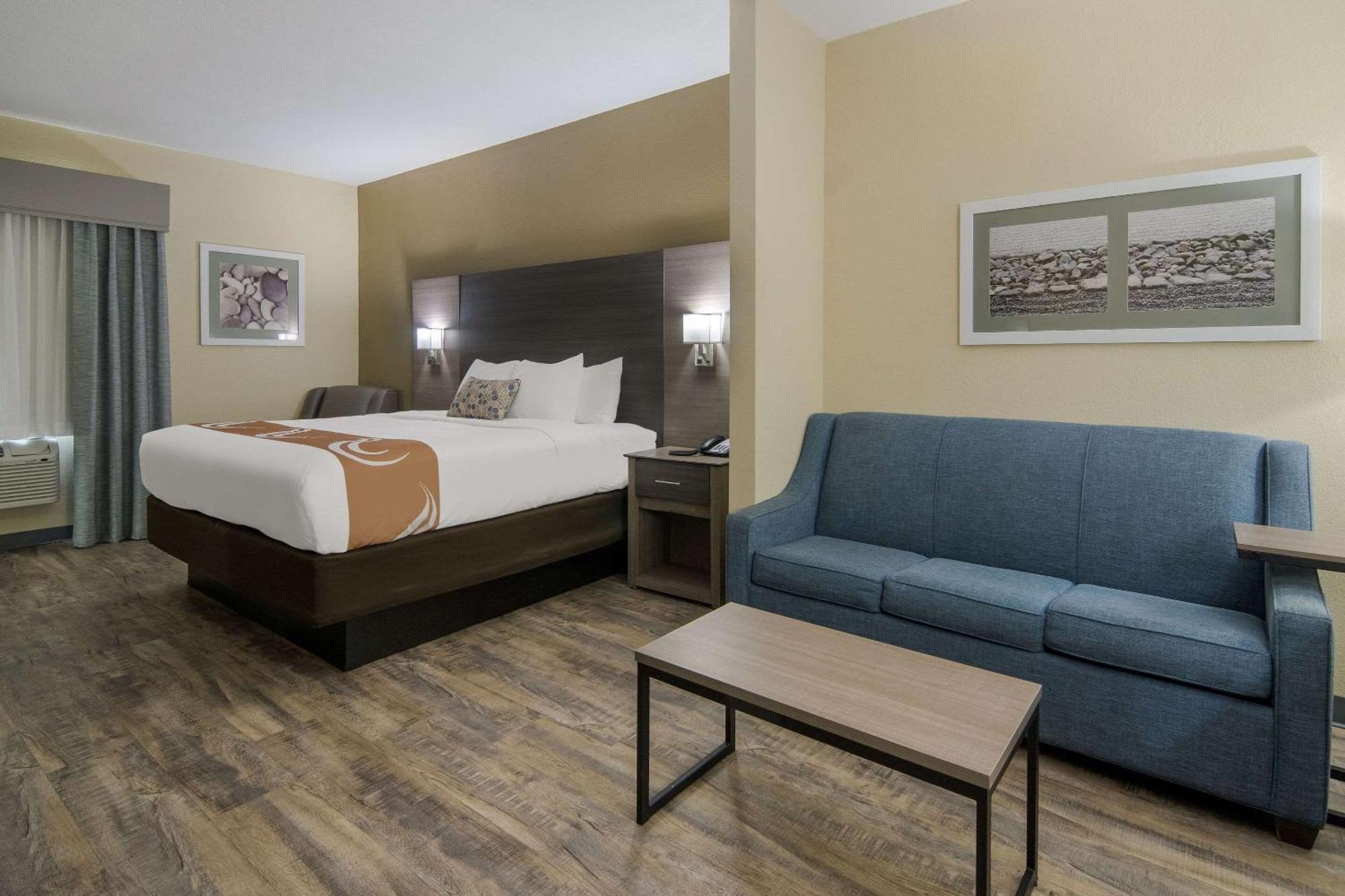 Quality Inn & Suites Roanoke - Fort Worth North Kültér fotó